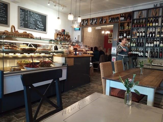 Mes Amis Cafe Deli