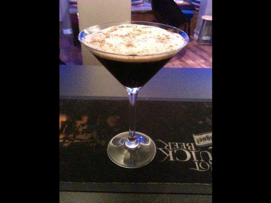 Ali's Cocktail & vodka bar